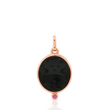 Carica l&#39;immagine nel visualizzatore di Gallery, Tous Rose Vermeil Silver Camee Pendant with Onyx and Ruby 712324500