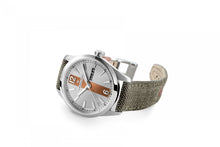 Carica l&#39;immagine nel visualizzatore di Gallery, Hamilton BROADWAY DAY DATE QUARTZ H43311985