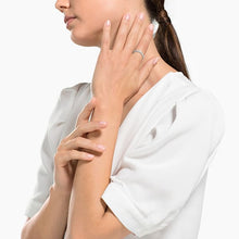 Carica l&#39;immagine nel visualizzatore di Gallery, SWAROVSKI ANELLO VITTORE XL, BIANCO, PLACCATURA RODIO (52M)