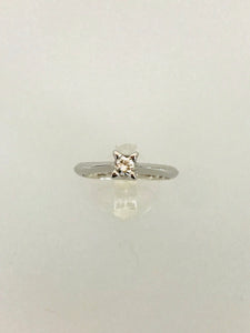 ANELLO  SOLITARIO DIAMANTE ORO BIANCO