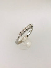 Carica l&#39;immagine nel visualizzatore di Gallery, ANELLO VERETTA DIAMANTI ORO BIANCO