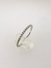 Carica l&#39;immagine nel visualizzatore di Gallery, ANELLO FEDINA DIAMANTI ORO BIANCO