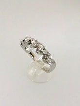 Carica l&#39;immagine nel visualizzatore di Gallery, ANELLO VERETTA DIAMANTI FANTASIA ORO BIANCO