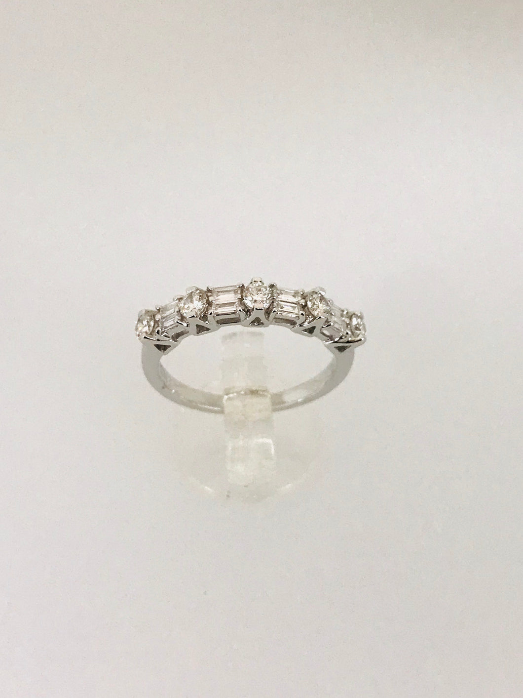ANELLO VERETTA DIAMANTI ORO BIANCO
