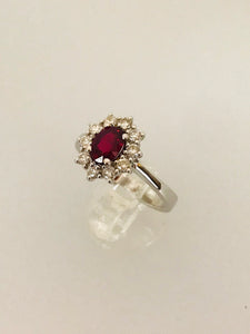 ANELLO SOLITARIO RUBINO DIAMANTI ORO BIANCO