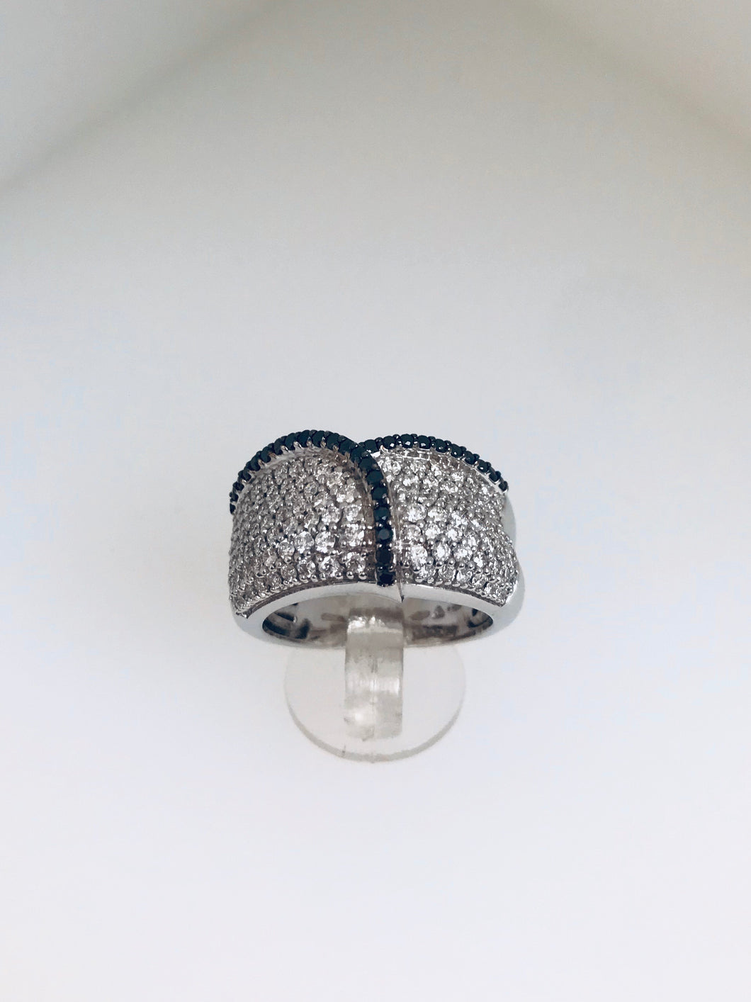 SALVINI - ANELLO FASCIA ORO BIANCO E DIAMANTI NERI E BIANCHI
