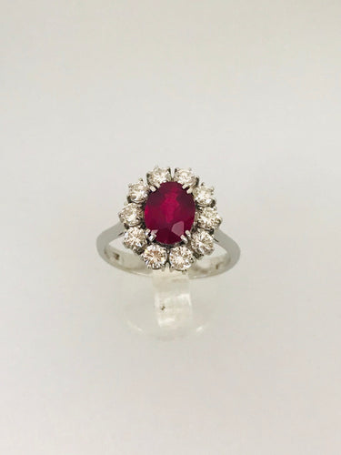 ANELLO SOLITARIO RUBINO DIAMANTI ORO BIANCO