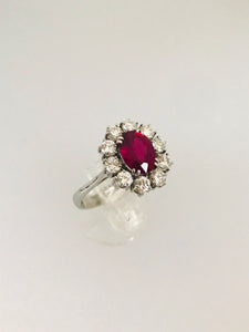 ANELLO SOLITARIO RUBINO DIAMANTI ORO BIANCO