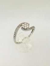 Carica l&#39;immagine nel visualizzatore di Gallery, ANELLO FANTASIA DIAMANTI ORO BIANCO