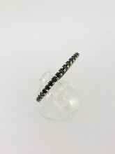 Carica l&#39;immagine nel visualizzatore di Gallery, ANELLO FEDINA DIAMANTI NERI ORO BIANCO