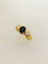 Carica l&#39;immagine nel visualizzatore di Gallery, ANELLO FANTASIA ZAFFIRO DIAMANTI ORO GIALLO