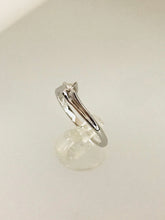 Carica l&#39;immagine nel visualizzatore di Gallery, ANELLO SOLITARIO DIAMANTE ORO BIANCO