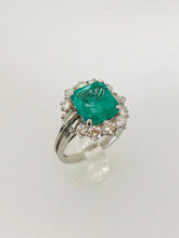 Carica l&#39;immagine nel visualizzatore di Gallery, ANELLO SMERALDO DIAMANTI ORO BIANCO